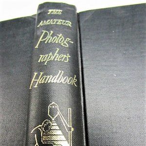 The Amateur Photographer's Handbook-Hard Back